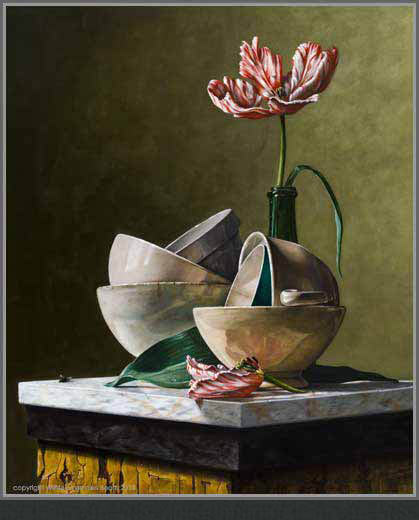 Bowls with faded tulips